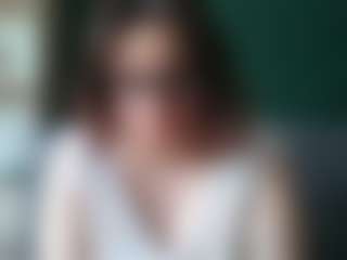 sensualParis's Live Sex Cam Show