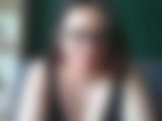 sensualParis's Live Sex Cam Show