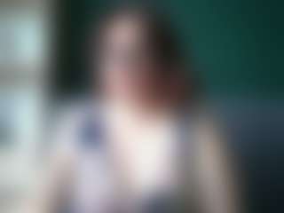 sensualParis's Live Sex Cam Show