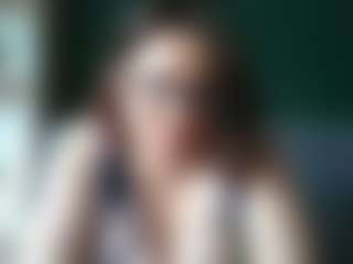 sensualParis's Live Sex Cam Show