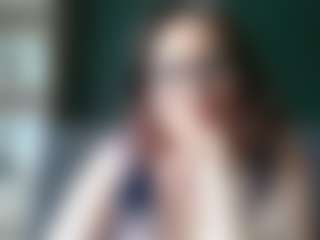 sensualParis's Live Sex Cam Show