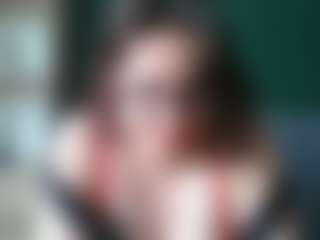 sensualParis's Live Sex Cam Show