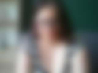 sensualParis's Live Sex Cam Show