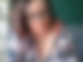 sensualParis's Live Sex Cam Show