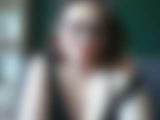 sensualParis's Live Sex Cam Show