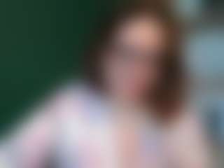 sensualParis's Live Sex Cam Show