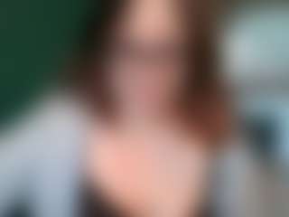sensualParis's Live Sex Cam Show