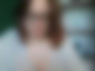 sensualParis's Live Sex Cam Show