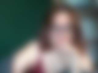 sensualParis's Live Sex Cam Show