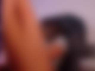 VeroSuit's Live Sex Cam Show