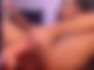 VeroSuit's Live Sex Cam Show