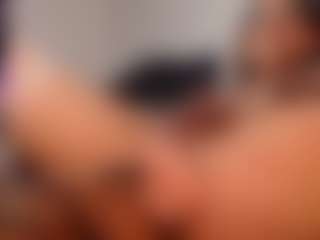 VeroSuit's Live Sex Cam Show
