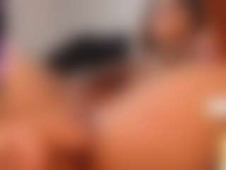 VeroSuit's Live Sex Cam Show