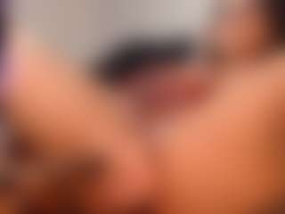 VeroSuit's Live Sex Cam Show