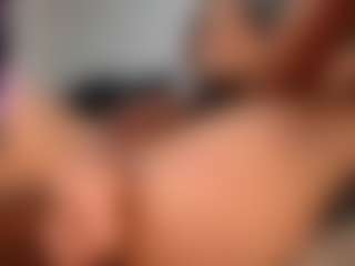 VeroSuit's Live Sex Cam Show