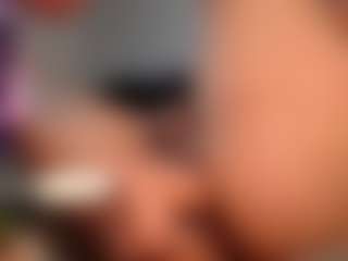 Live cam show with VeroSuit - Orgasm on sexylive.show
