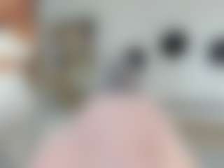 Live cam show with yamjoy18 - Blowjob on studioflirtlive.com