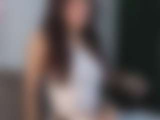 Live cam show with Aisha - Massage on sexylivex.com