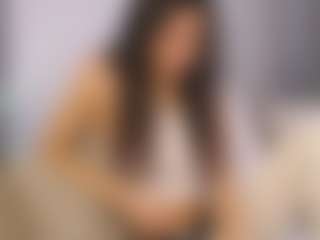 Live cam show with Aisha - Flashing on sexytreat.net