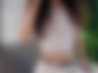 Live cam show with Aisha - Body Massage on xxxlivecams.org
