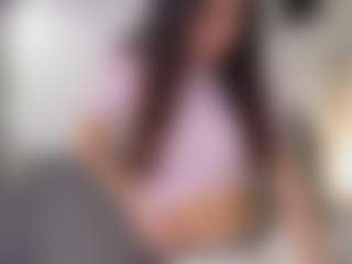 Live cam show with Aisha - Petite on Camming Site