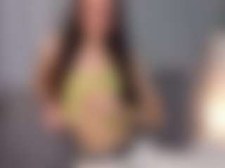 Aisha's Live Sex Cam Show