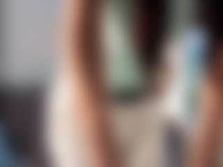 Aisha's Live Sex Cam Show