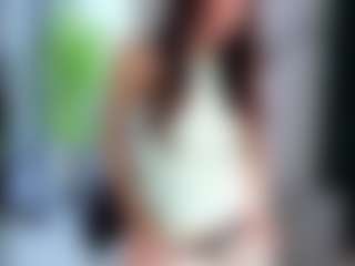 Live cam show with Aisha - Green Eyes on Camsoda