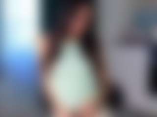Aisha's Live Sex Cam Show
