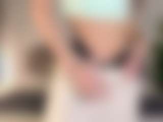 Aisha's Live Sex Cam Show