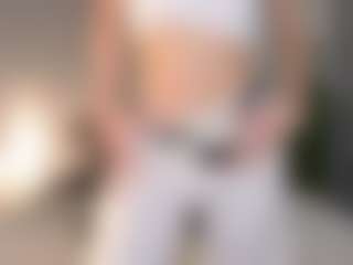 Aisha's Live Sex Cam Show