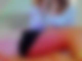 Live cam show with alis tauber - Brown Hair on xxxlivecams.org