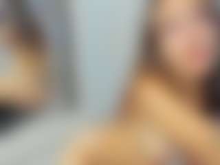 Live cam show with alis tauber - Blue Eyes on xplaylive.com
