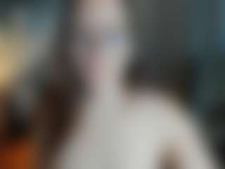 Live cam show with asti - Bikini on Hubzter Live
