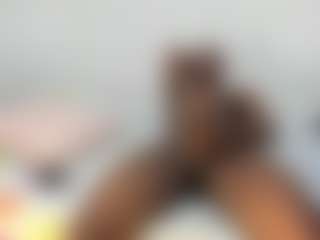 Live cam show with ben-castro - Black Hair on CamSodaAdn
