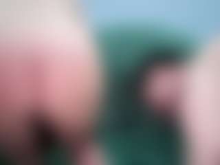 Live cam show with Eric-Basilio - Tease on Camsoda