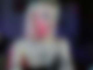 Live cam show with EVIAN-LUI - Upskirt on livesuperchat.net