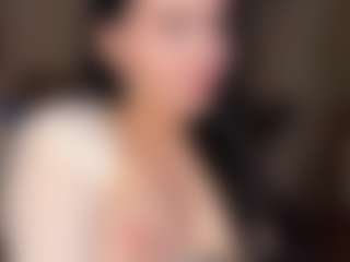 Live cam show with LolaRaze - Blue Eyes on Lustler