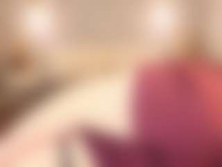 Live cam show with Nelie-Evans - Brown Hair on Fling VIP Chat