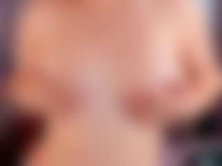 Live cam show with Nelie-Evans - Normal on luckytryst.com
