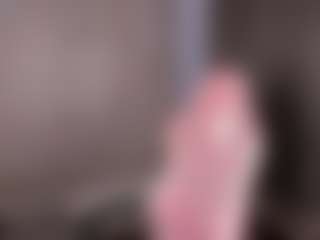 Live cam show with Nelie-Evans - Green Eyes on Camiplay Live