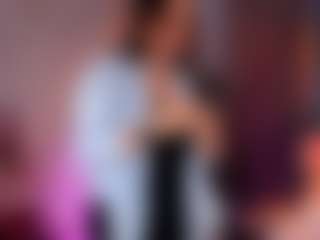 Nelie-Evans's Live Sex Cam Show