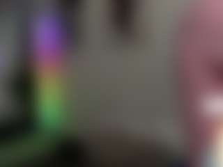Live cam show with Ricki-Bloom - Joi on eurowanks.com