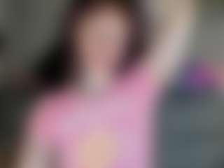 Live cam show with Ricki-Bloom - Shaved on crypto-cams