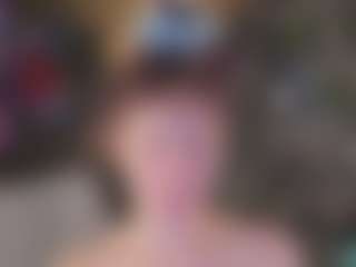 Live cam show with Ricki-Bloom - Joi on AdultVida.com