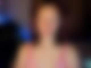 Live cam show with Ricki-Bloom - Camel Toe on hotwifechat.live