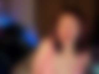 Live cam show with Ricki-Bloom - Blue Eyes on livesexfox.com