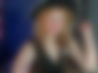 Live cam show with Ricki-Bloom - Fetish on justonemore.cc