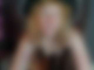 Live cam show with Ricki-Bloom - Oil on TottyGirls