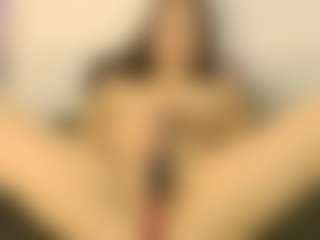 Live cam show with ruby-cruzz - Green Eyes on sexylive.show